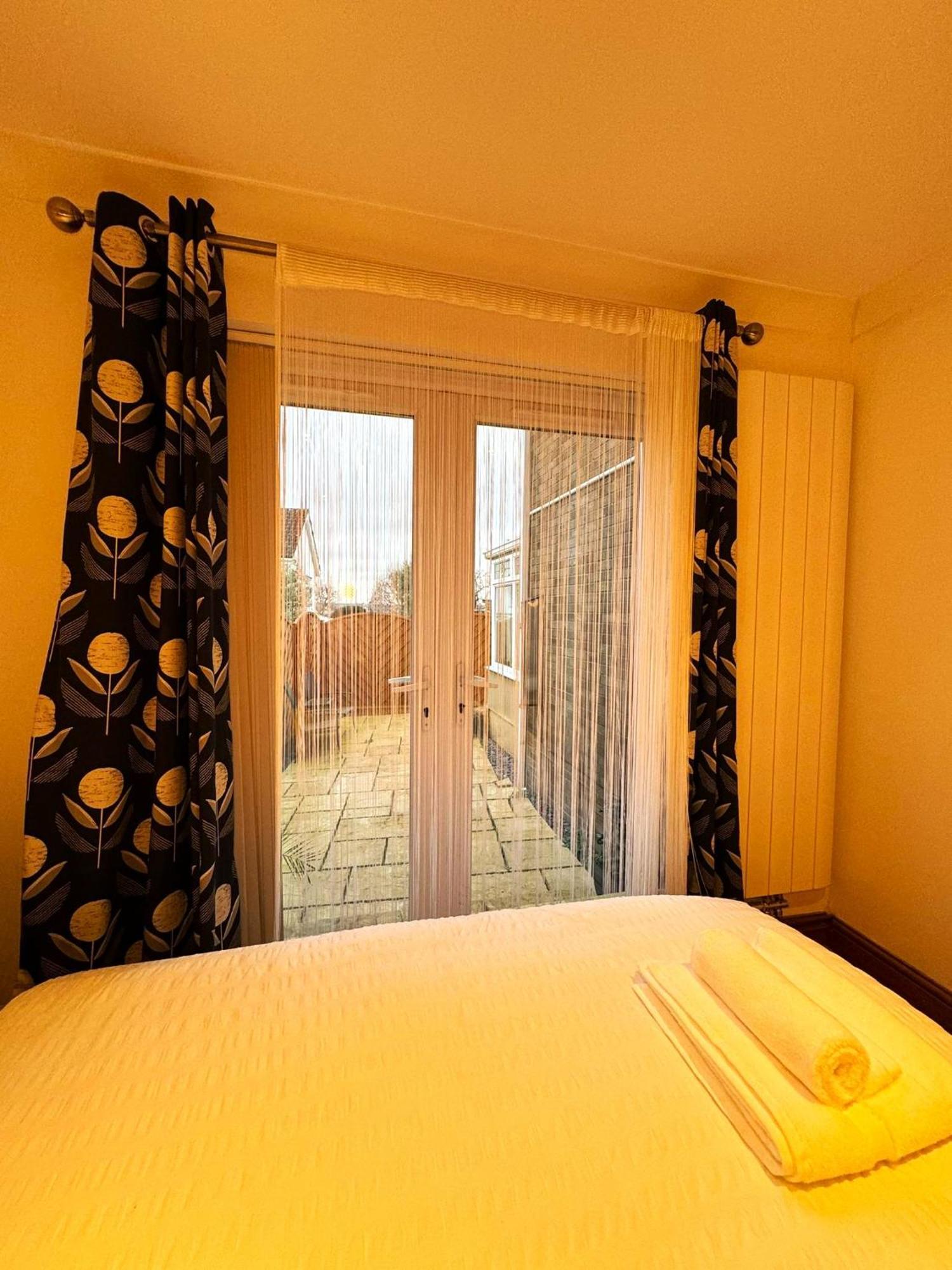 Dundridge Home - Morden Urban Living - Sleeps Up To 9 Guests & Private Parking For 2 Vehicles Bristol Exterior foto